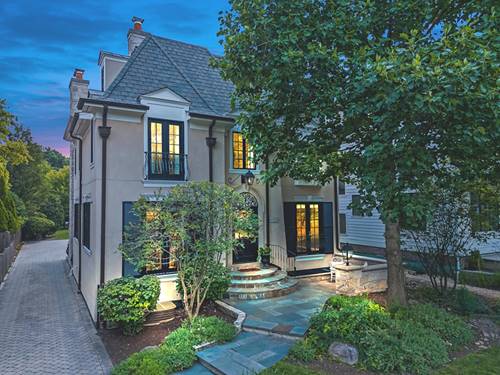 4537 Clausen, Western Springs, IL 60558