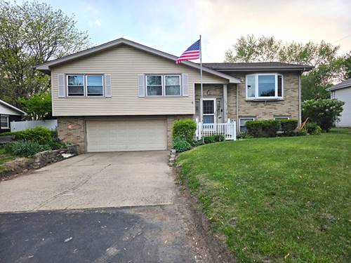 305 Arrowhead, Shorewood, IL 60404