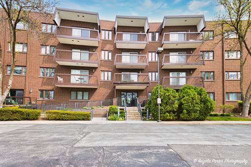300 E Dundee Unit 402, Buffalo Grove, IL 60089