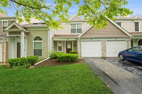 33 E Shag Bark, Streamwood, IL 60107