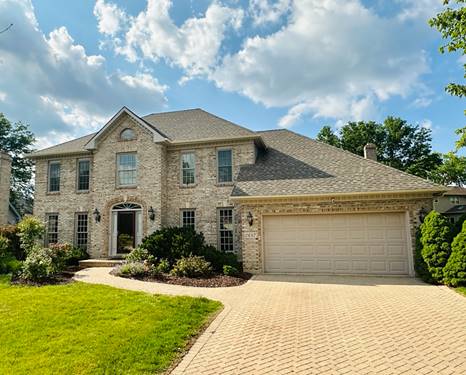 2697 Fox River, Naperville, IL 60565