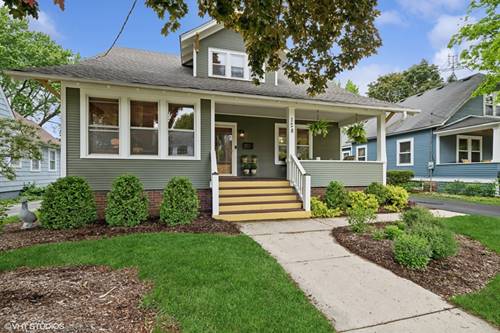 128 Coolidge, Barrington, IL 60010