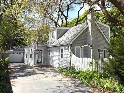 930 N Sleight, Naperville, IL 60563