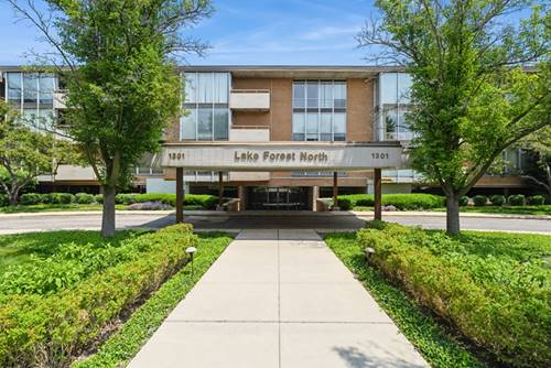 1301 N Western Unit 236, Lake Forest, IL 60045