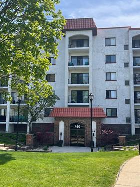 450 Plum Creek Unit 305, Wheeling, IL 60090