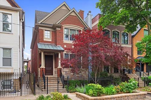 2122 W Melrose, Chicago, IL 60618