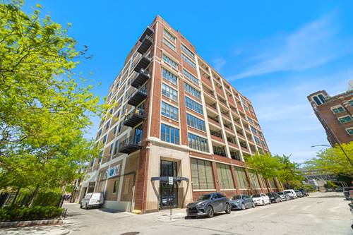 320 E 21st Unit 402, Chicago, IL 60616