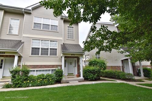 671 Pheasant, St. Charles, IL 60174