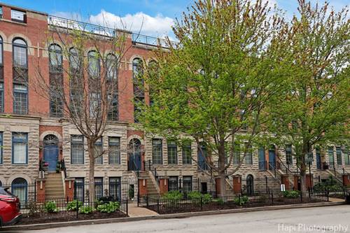 358 W Huron Unit B, Chicago, IL 60654