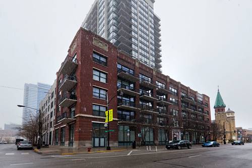 210 S Desplaines Unit 1802, Chicago, IL 60661