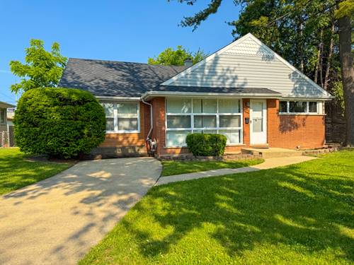 917 Bristol, Westchester, IL 60154