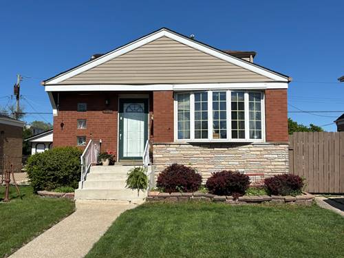 7951 S Kolin, Chicago, IL 60652