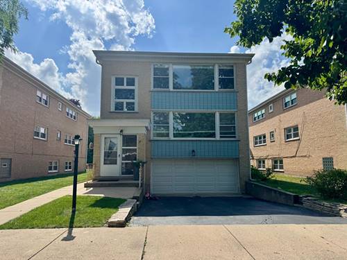 6752 N East Prairie Unit 2, Lincolnwood, IL 60712