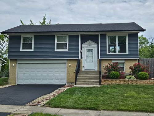17921 Normandy, Hazel Crest, IL 60429