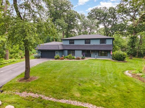 1516 Blackberry, Naperville, IL 60565