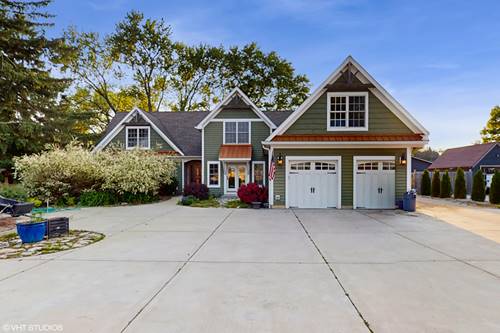 8N594 S Mclean, South Elgin, IL 60177