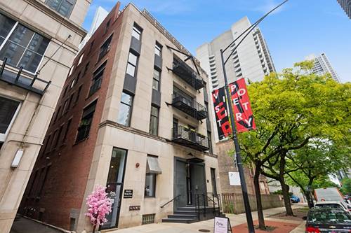 24 W Erie Unit 3, Chicago, IL 60654