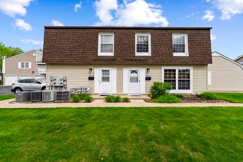 1585 Woodcutter Unit D, Wheaton, IL 60189