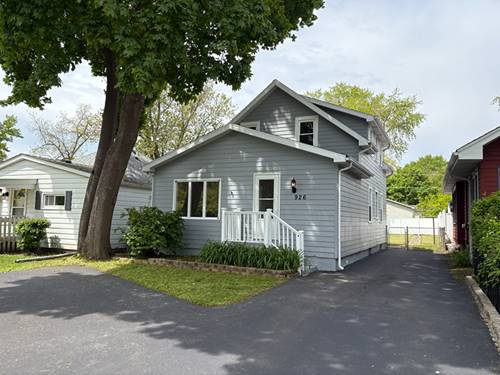 926 Park, Winthrop Harbor, IL 60096