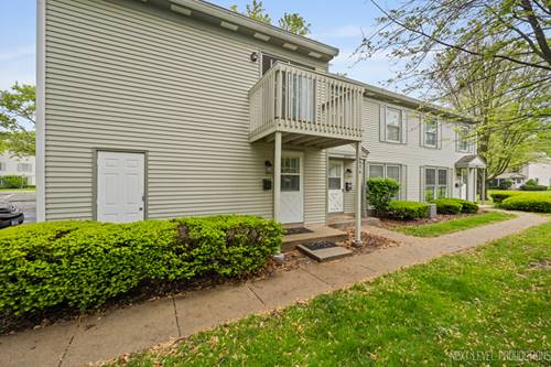 1697 Farragut Unit A, Wheaton, IL 60189
