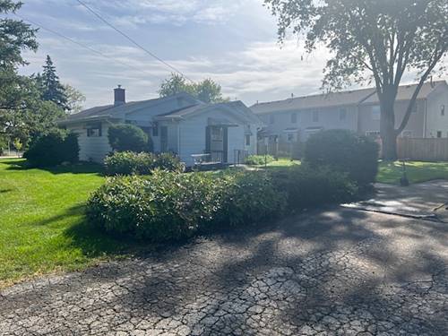 5628 S Cass, Westmont, IL 60559