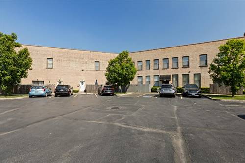 3713 Grand Unit 10, Brookfield, IL 60513