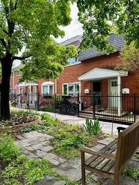 1609 W Sunnyside, Chicago, IL 60640