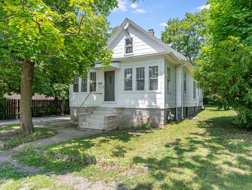 1025 Woodruff, Joliet, IL 60432