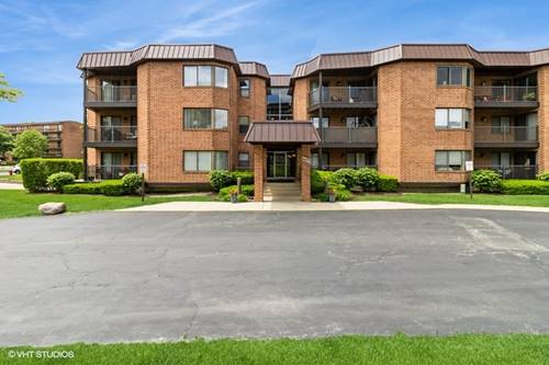 6425 Clarendon Hills Unit 311, Willowbrook, IL 60527
