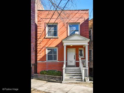 3723 N Wolcott, Chicago, IL 60613