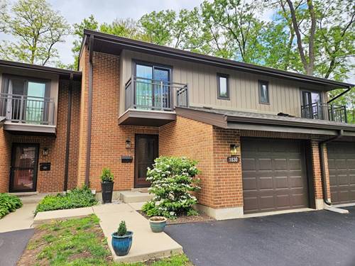 1830 Chestnut Unit 1830, Glenview, IL 60025