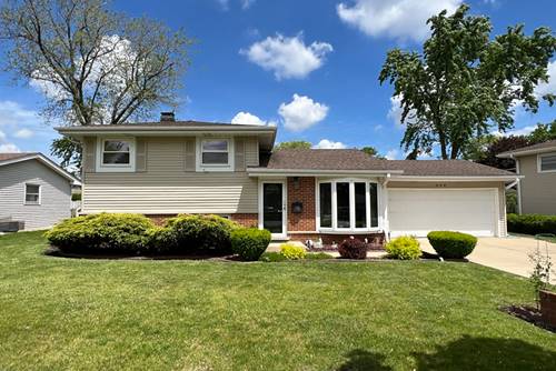 440 W Lake Park, Addison, IL 60101
