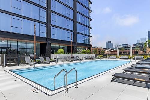 225 N Elizabeth Unit 810, Chicago, IL 60607