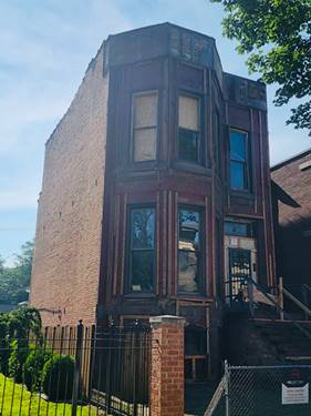 3362 S Giles, Chicago, IL 60616
