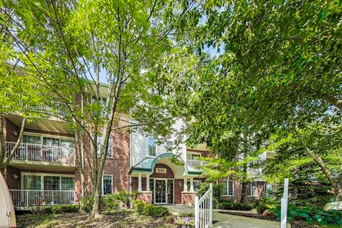 541 N Hough Unit 106, Barrington, IL 60010