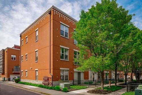 351 E 25th Unit 20C, Chicago, IL 60616