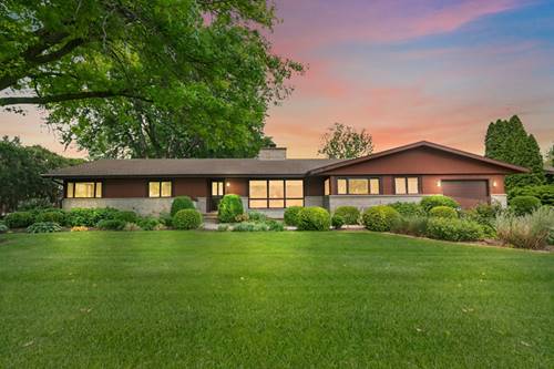 115 Thornbrook, Dekalb, IL 60115