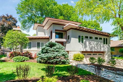 423 Ames, Libertyville, IL 60048