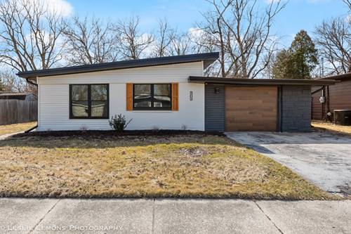 303 Shawnee, Park Forest, IL 60466