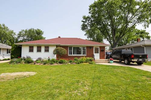 534 Desmond, Woodstock, IL 60098