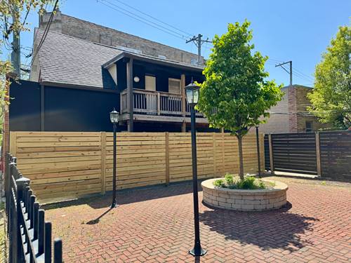 1946 N Kedzie, Chicago, IL 60647