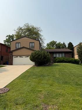 2952 Briarwood, Mount Prospect, IL 60056