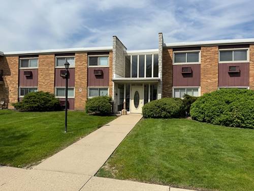 120 Collen Unit 219, Lombard, IL 60148