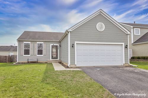 1820 Sebastian, Woodstock, IL 60098