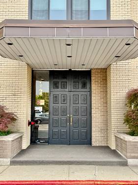 9745 S Karlov Unit 104, Oak Lawn, IL 60453