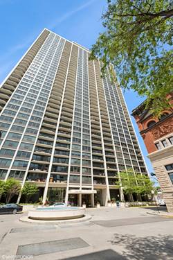 1560 N Sandburg Unit 1605J, Chicago, IL 60610