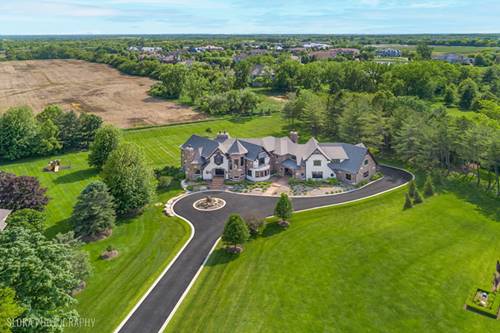 14 Vandenbergh, South Barrington, IL 60010
