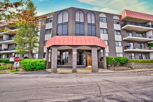 4901 Golf Unit 310, Skokie, IL 60077