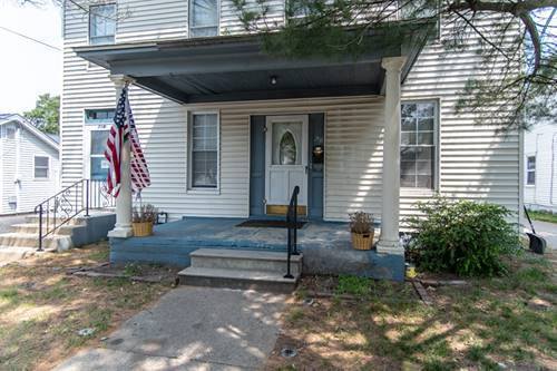 718 W Jackson, Ottawa, IL 61350