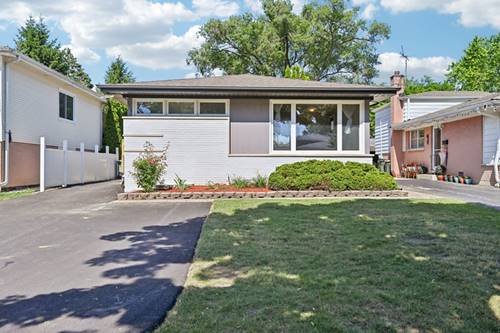 1334 S Dunton, Arlington Heights, IL 60005